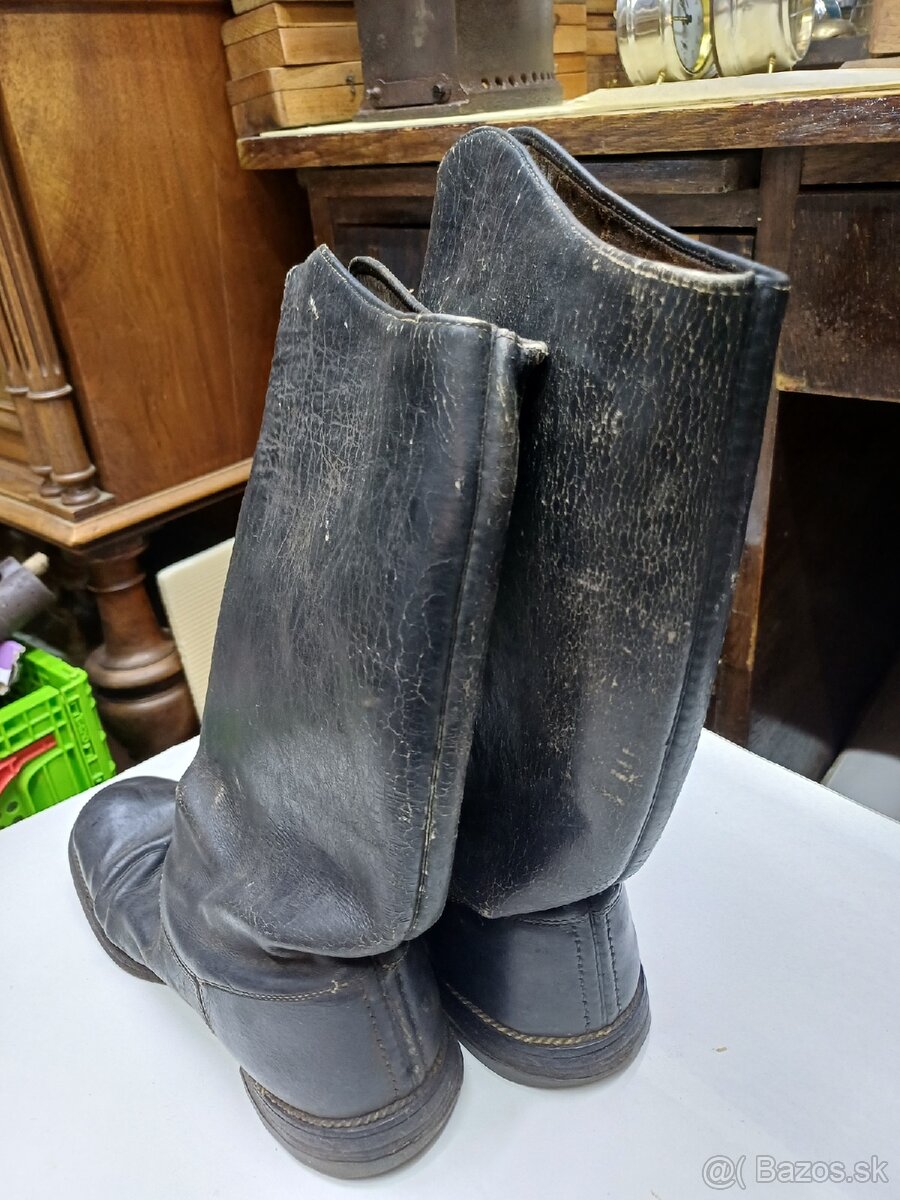 Predám starozitne kožené čižmy - 2