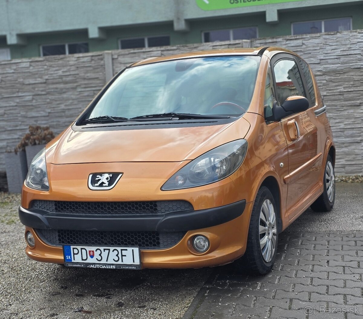 Peugeot 1007 1.4 - nafta - 2