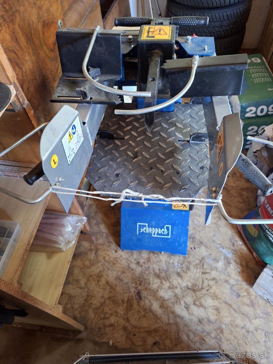 Vertikálna štiepačka Scheppach HL 810 8t (400 V) - 2