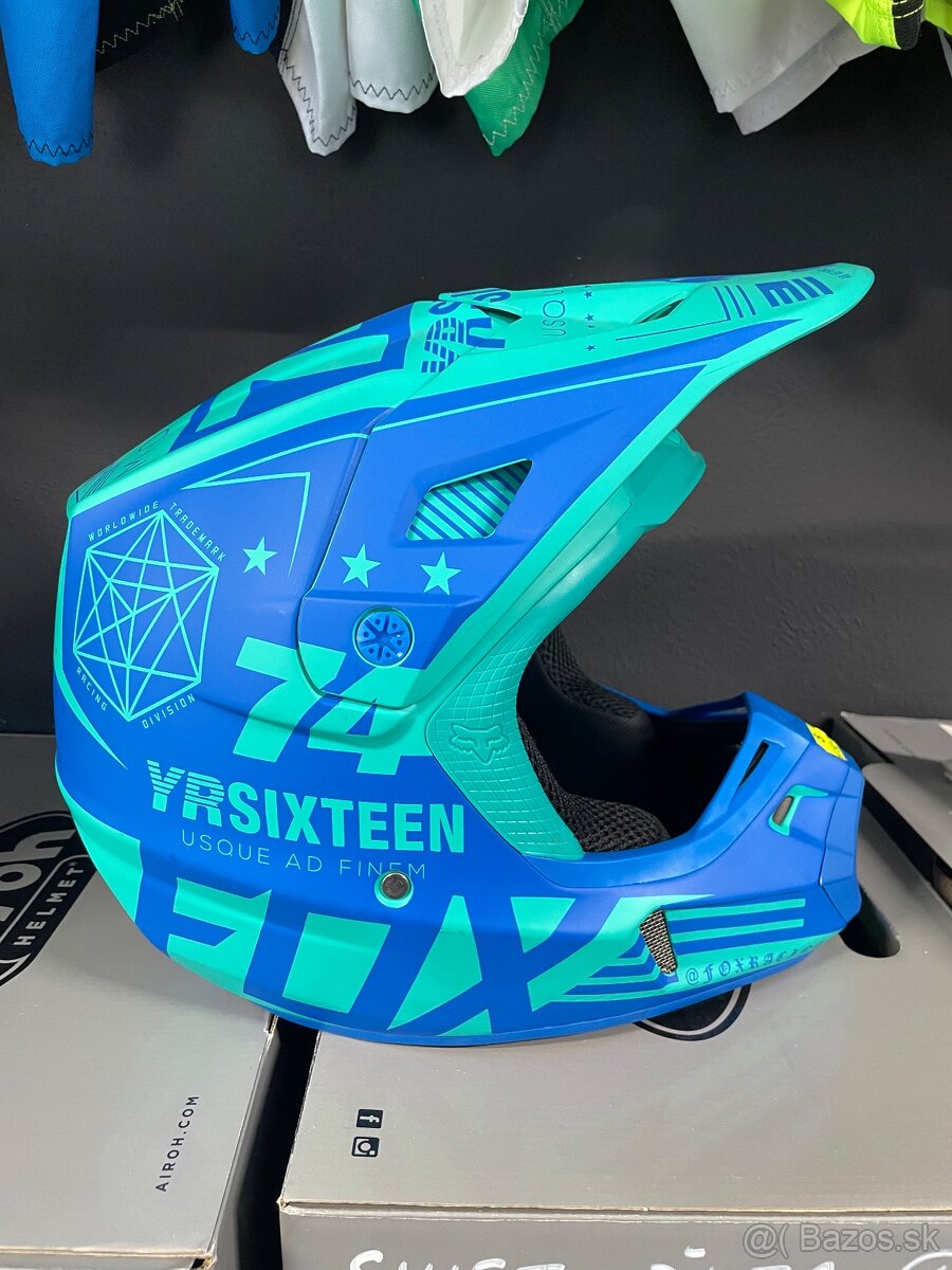 Mx prilba fox v2 nova