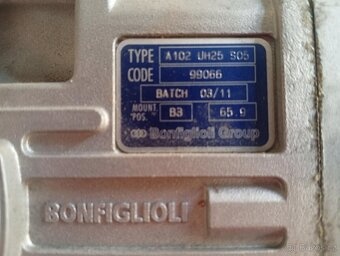 Elektropřevodovka Bonfiglioli - 2