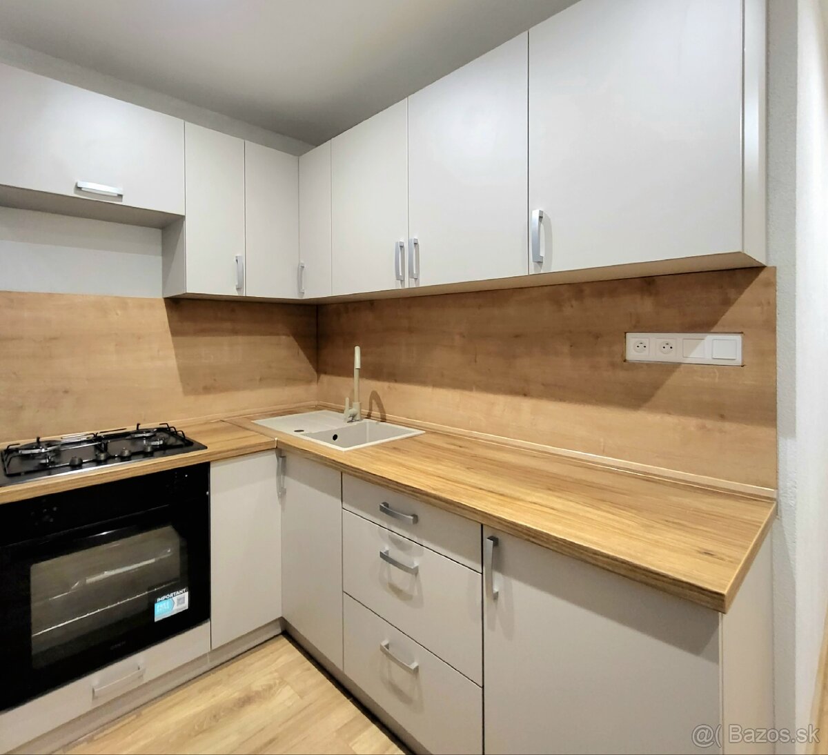 Jednoizbový byt s balkónom - 2