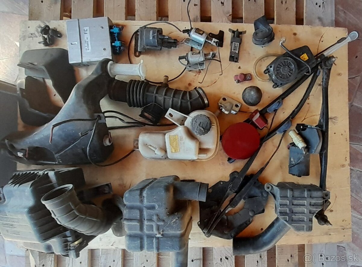 Predám rôzne diely z Daewoo Nexia 1,5 GLE, r.v.1996 - 2