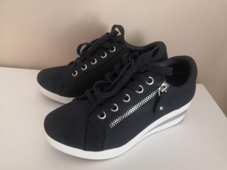 Prechodné topánky na platforme v.35 - 2