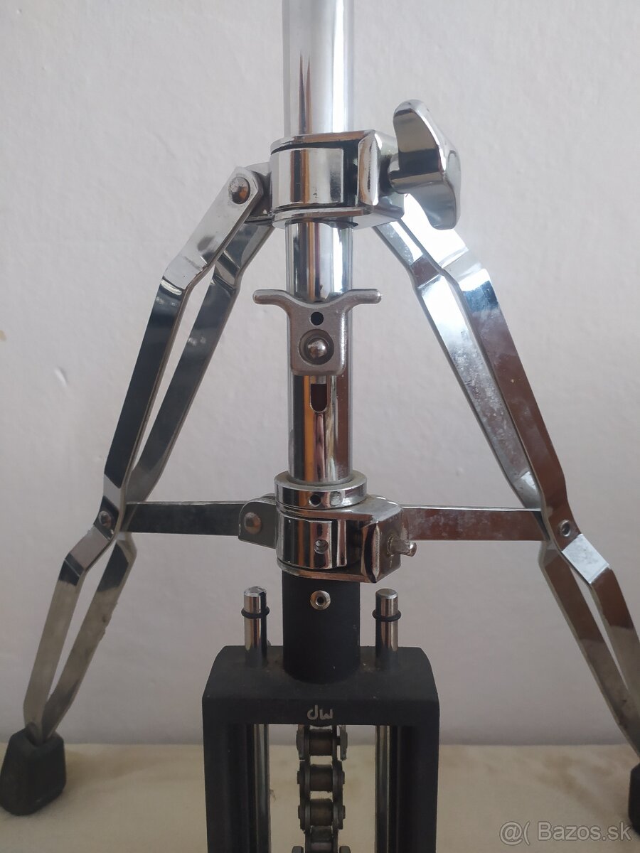 DW 3000 T Hi-Hat stand 2 legs - 2
