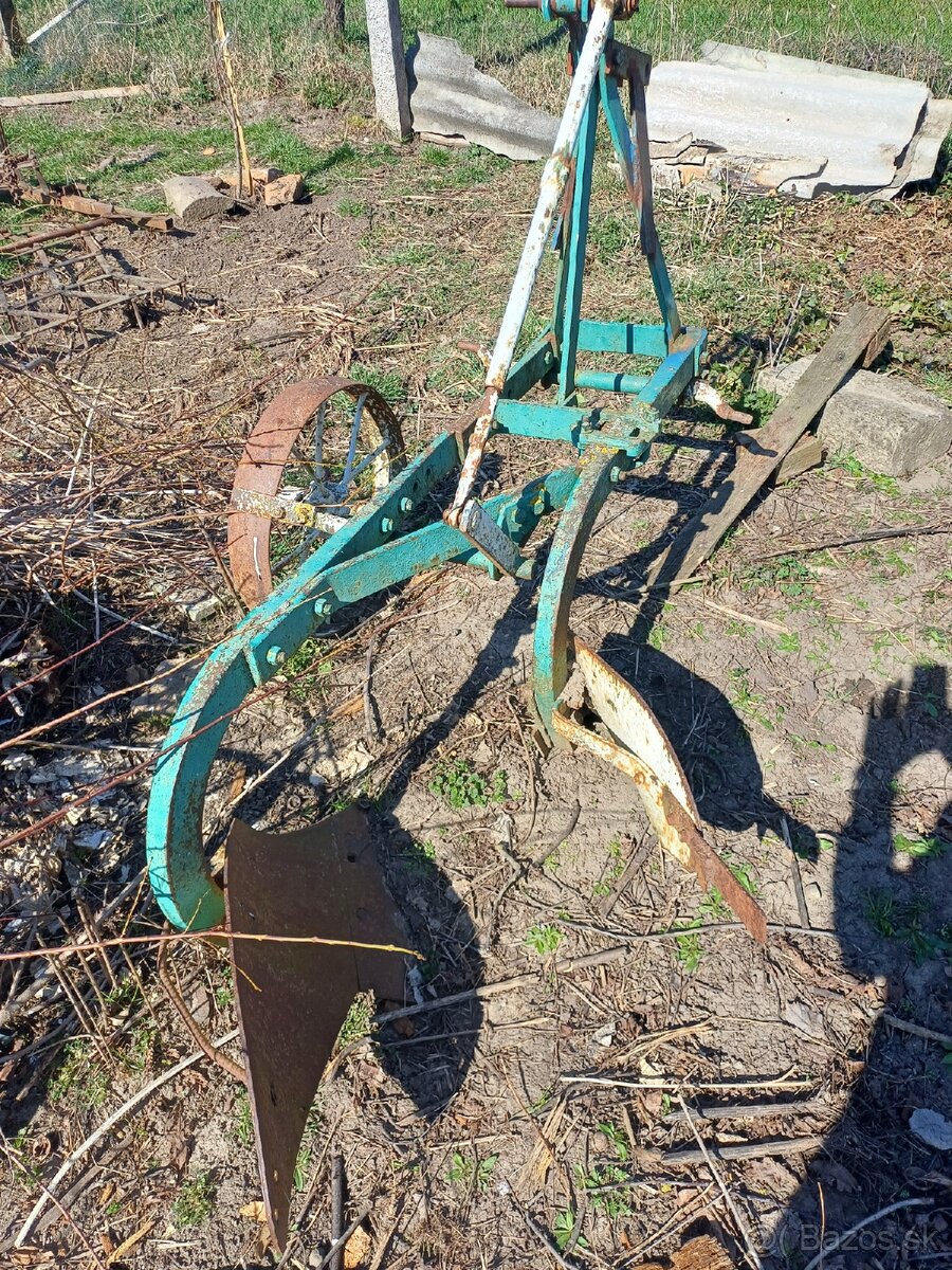 Predám dvoják pluh - 2
