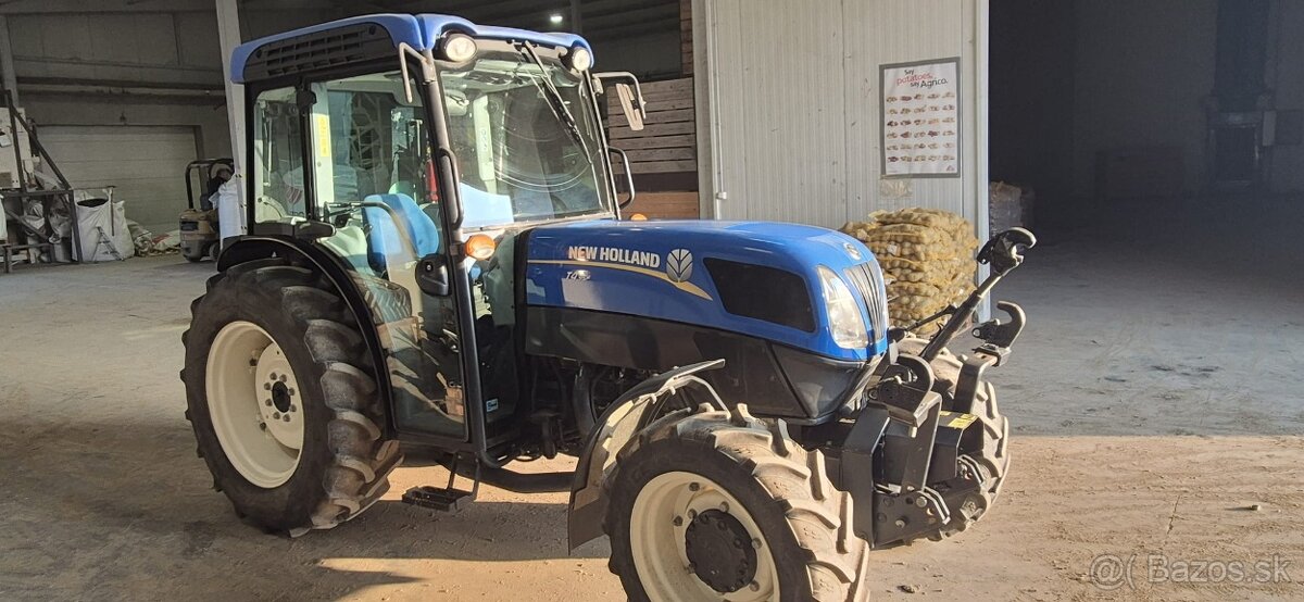 Traktor NEW HOLLAND T4.95F zľava10% - 2