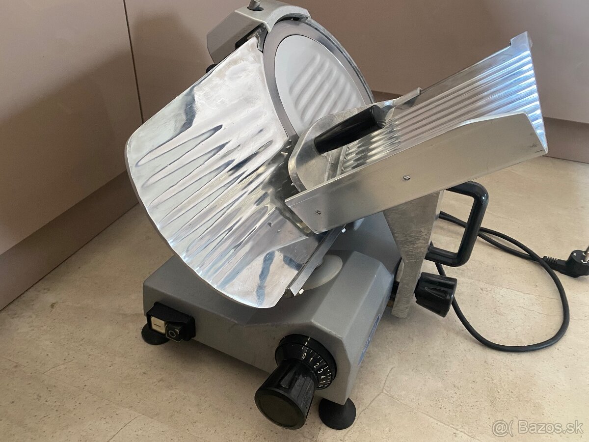 Nárezový stroj – krájač mäsa MS 250 – 250 mm | Maxima - 2