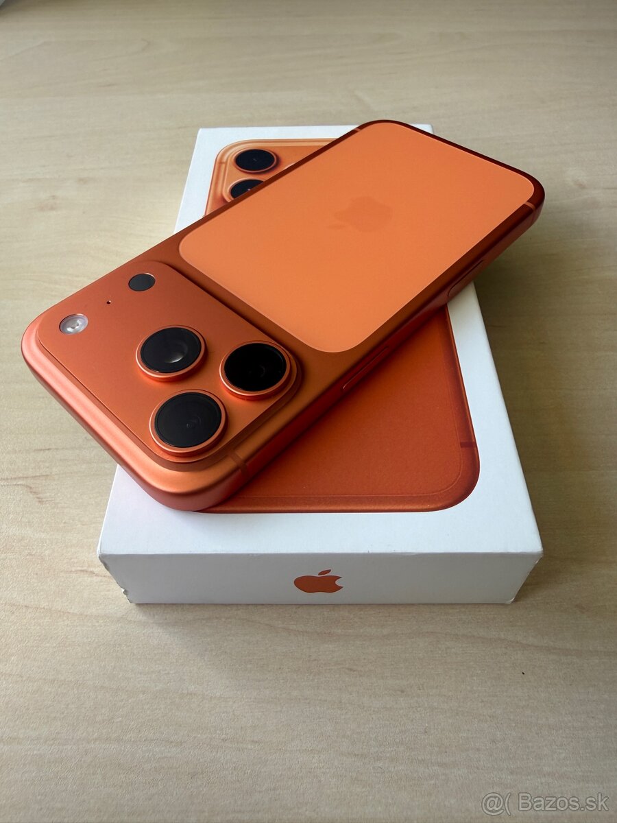 iPhone 17 PRO 256GB - ZÁRUKA - 2