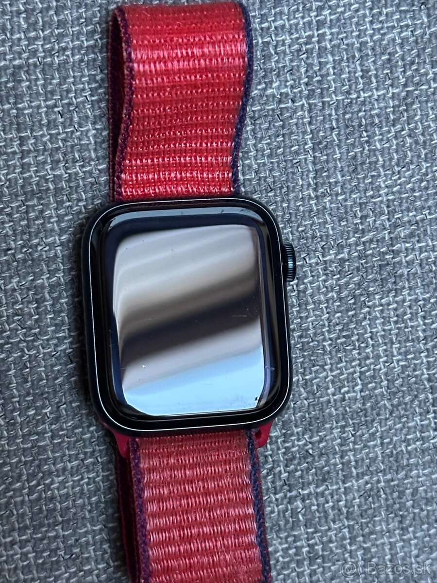 Apple Watch SE (GPS) (2. generácia) - 2