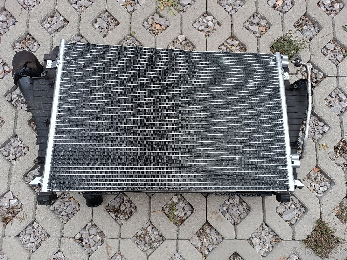Chladič Fiat Croma 2008 - 2