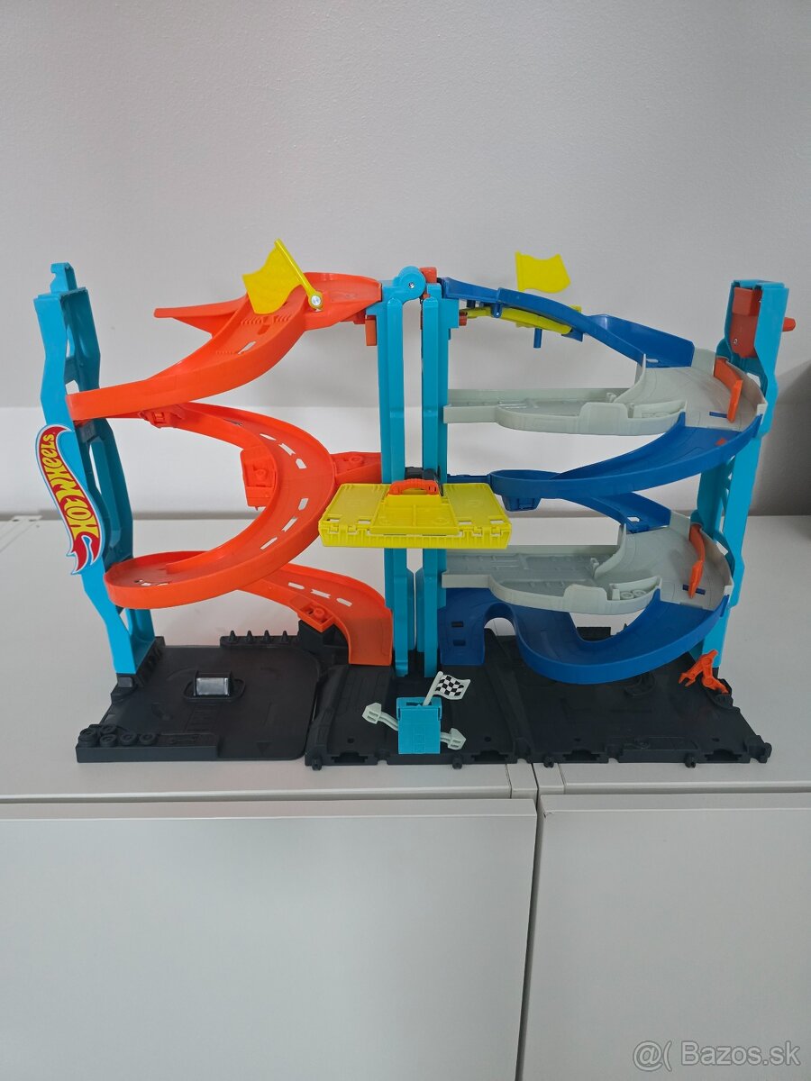 hot wheels garaz - 2