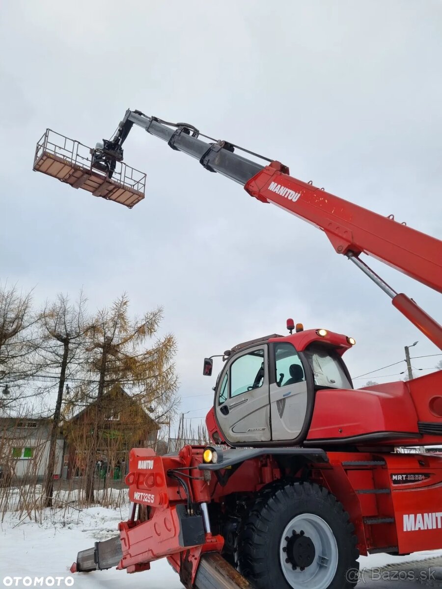 Manitou MRT3255+ PRIVILAGE Teleskopický manipulátor 32 metro - 2