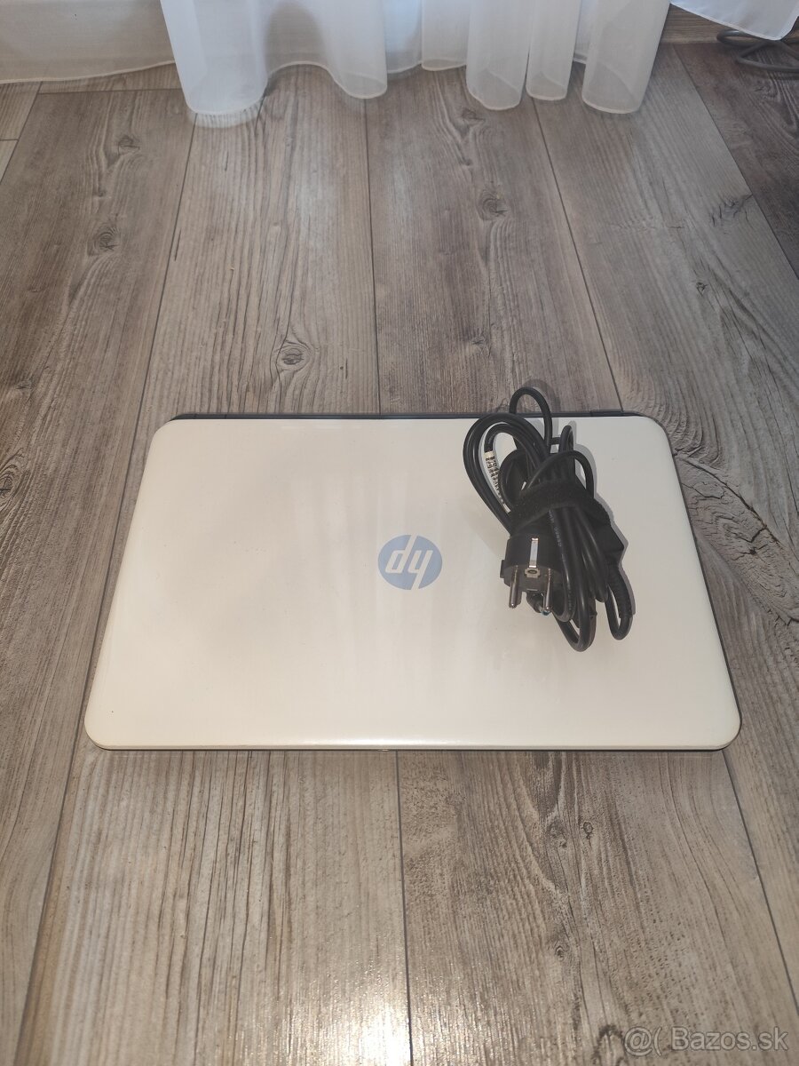 HP Pavilion 15 - 2