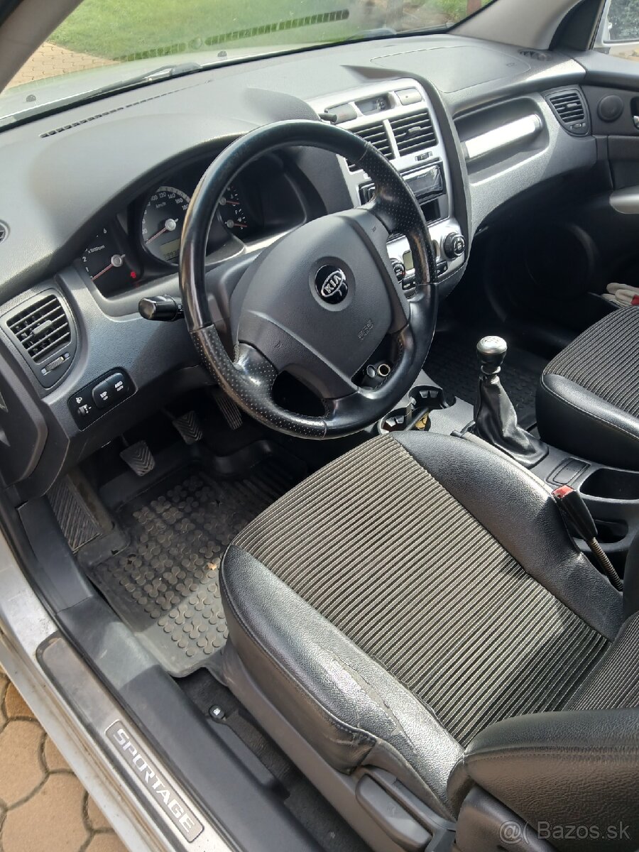 KIA SPORTAGE 4X4 2.0 CRDI 103KW - 2