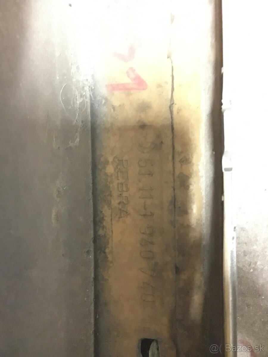 BMW E31 Predný nárazník - 2