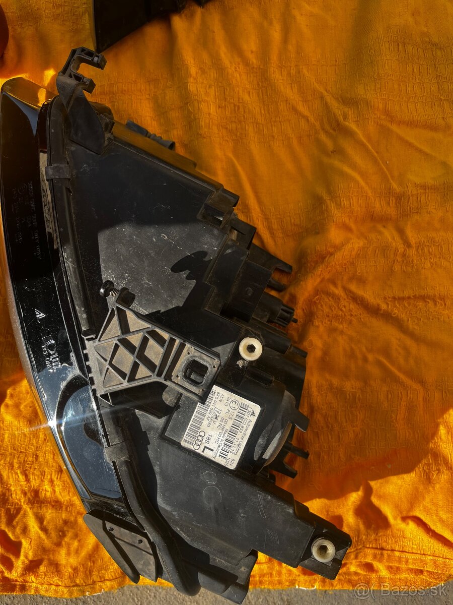 Predné svetla Audi a4 b8 - 2