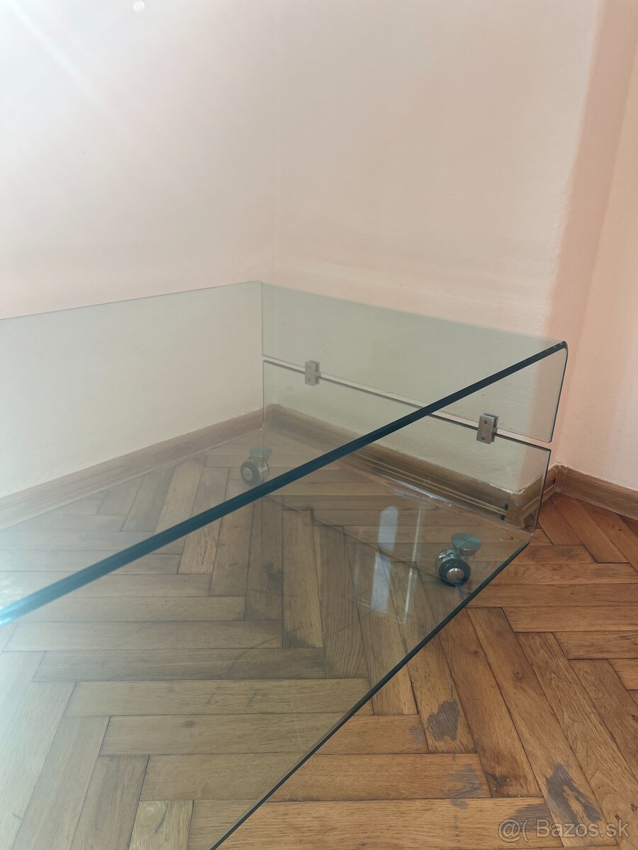 Sklenený stôl - 2