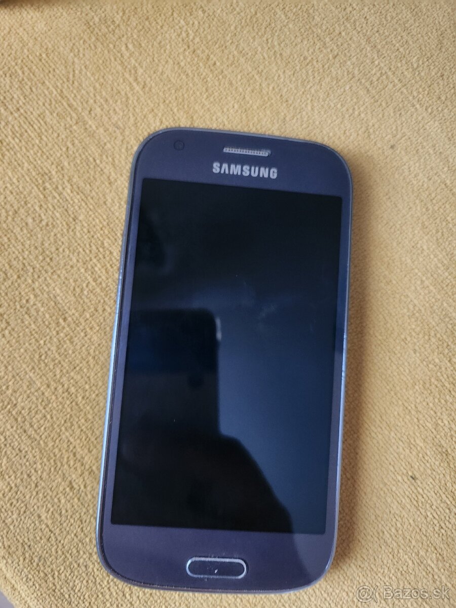 Samsung ace 4 zachovaly a pekny - 2