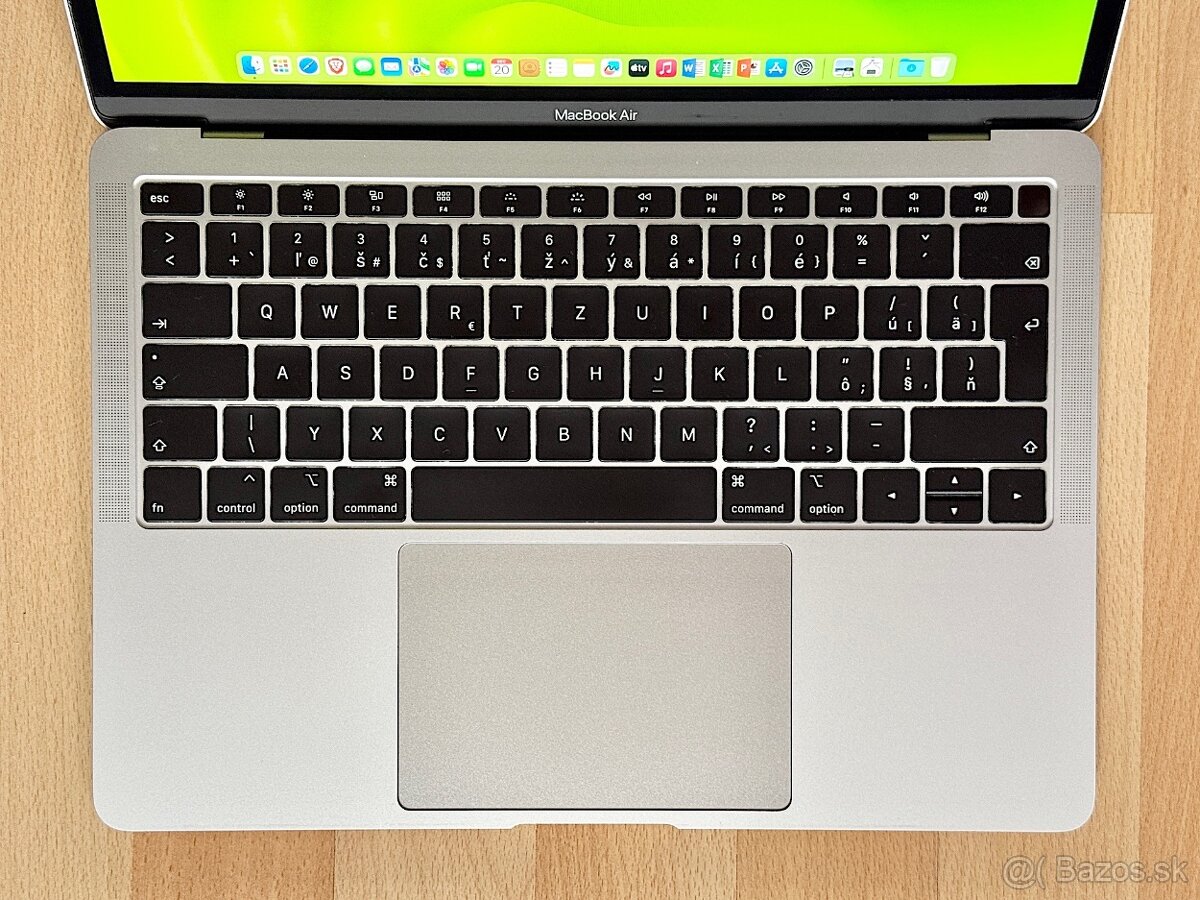 MacBook Air 13", NOVÁ BATÉRIA, TOP STAV - 2
