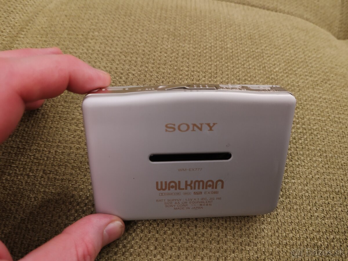 Sony wm-ex777 - 2