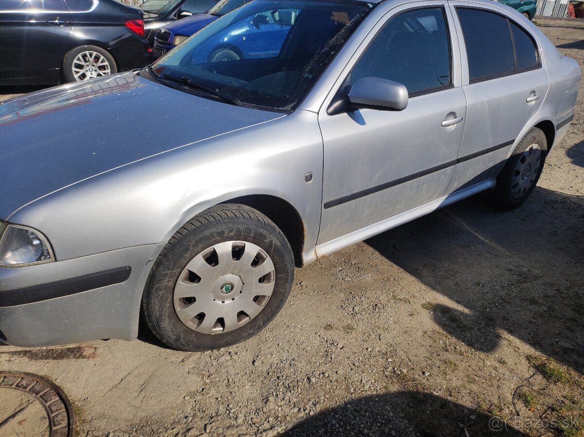 Škoda Octavia - 2