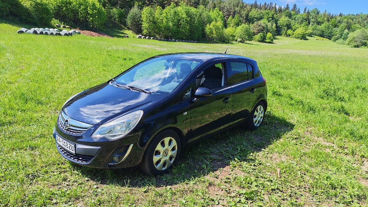 Opel corsa D 1.2 benzin r.v.2011 - 2