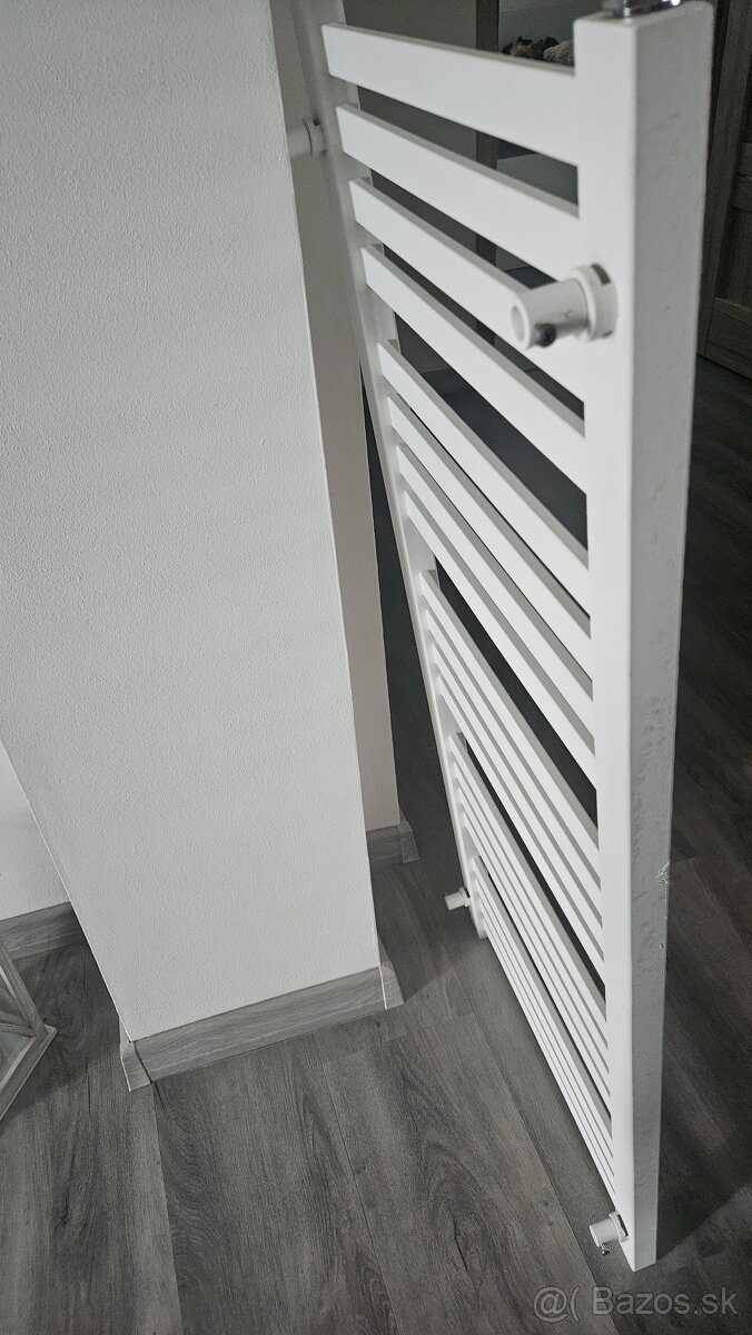 Radiator do kupelky rebrikovy - 2