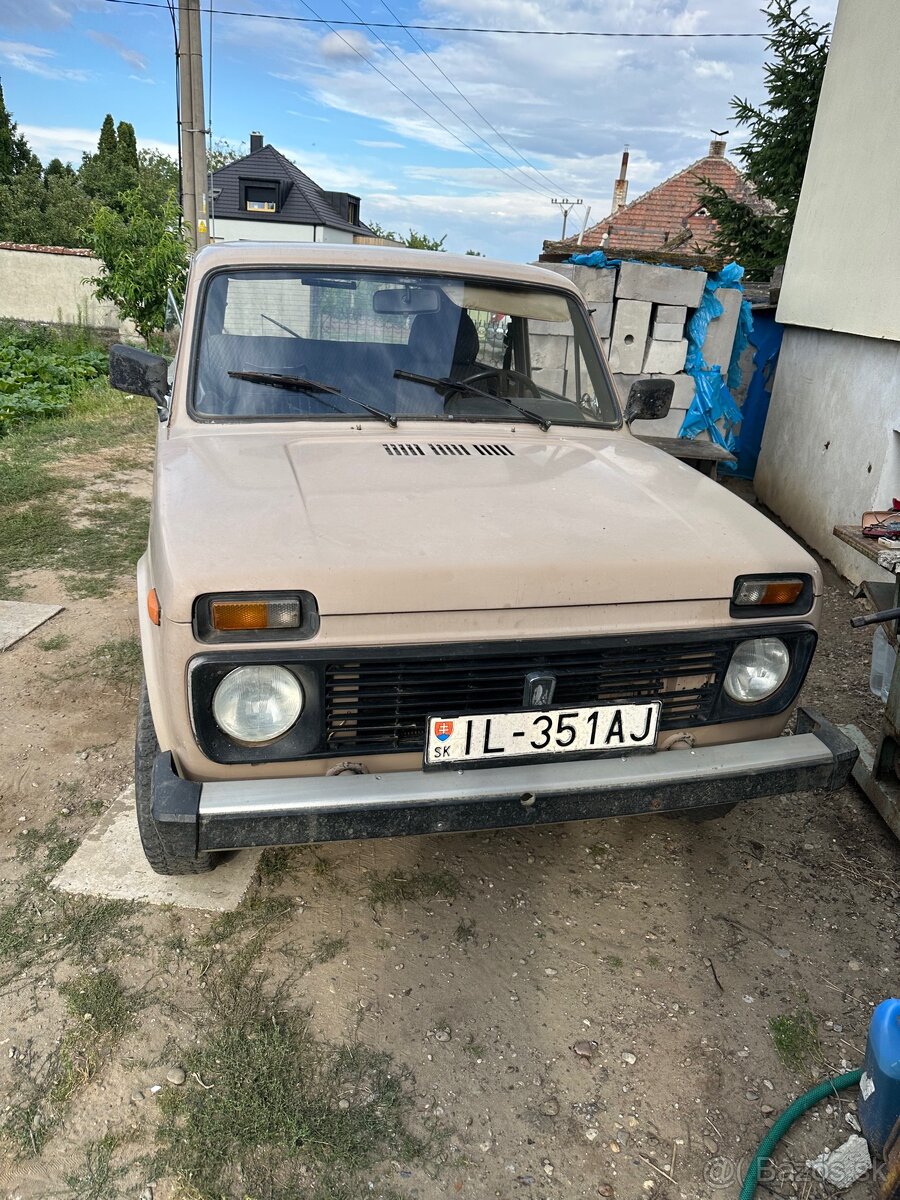 Lada Niva 1600 - 2