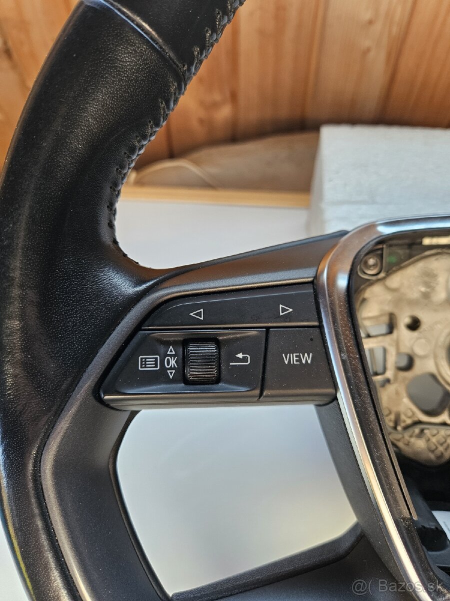 Volant Audi A6 C8 - 2