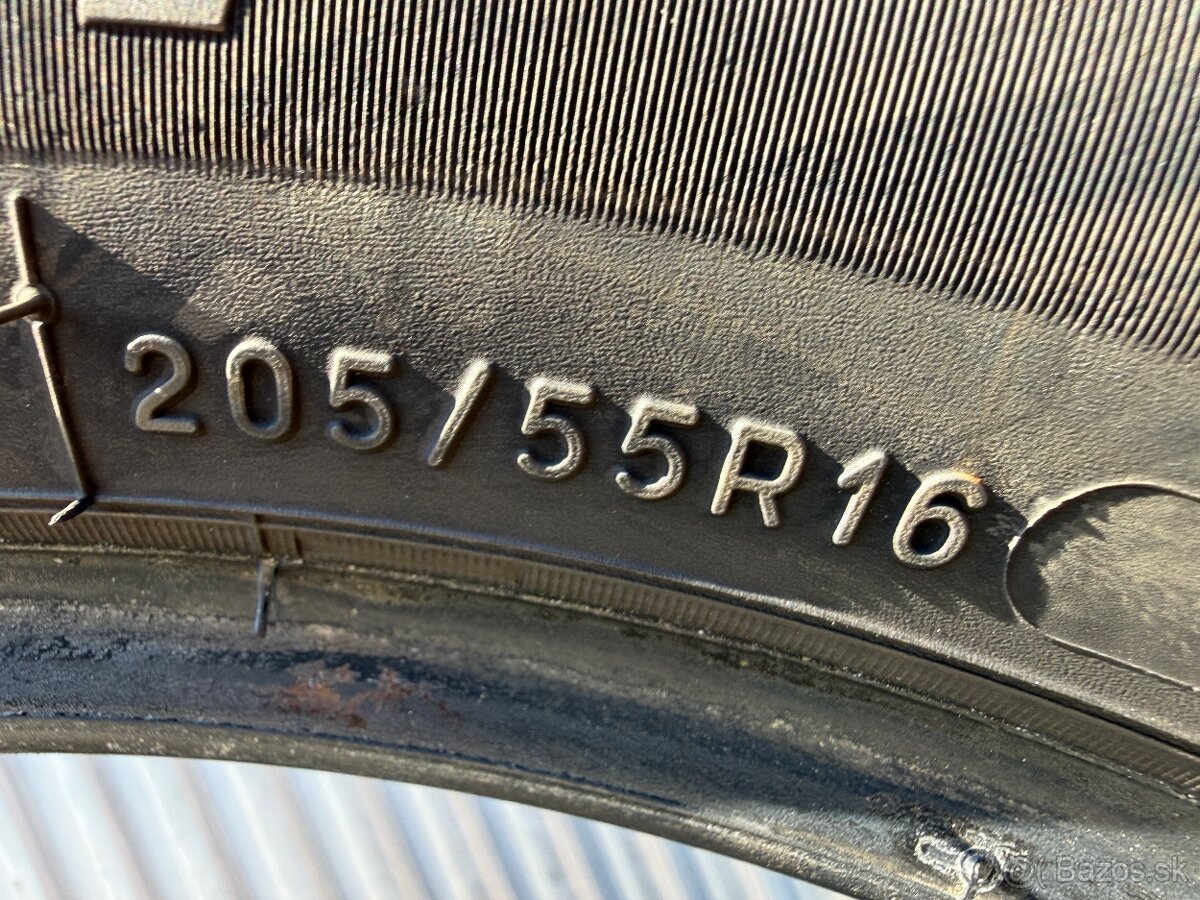 Zimne pneumatiky 205/55 R16 - 2