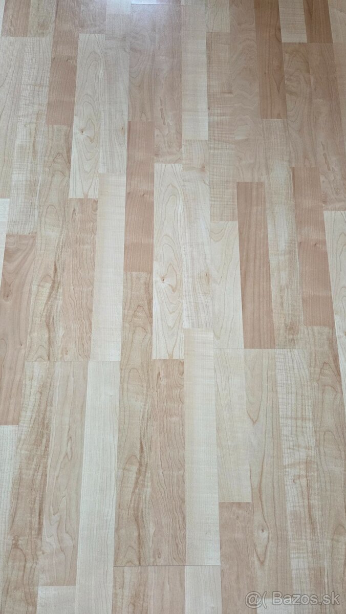 Laminatova podlaha 45-50m2 - 2