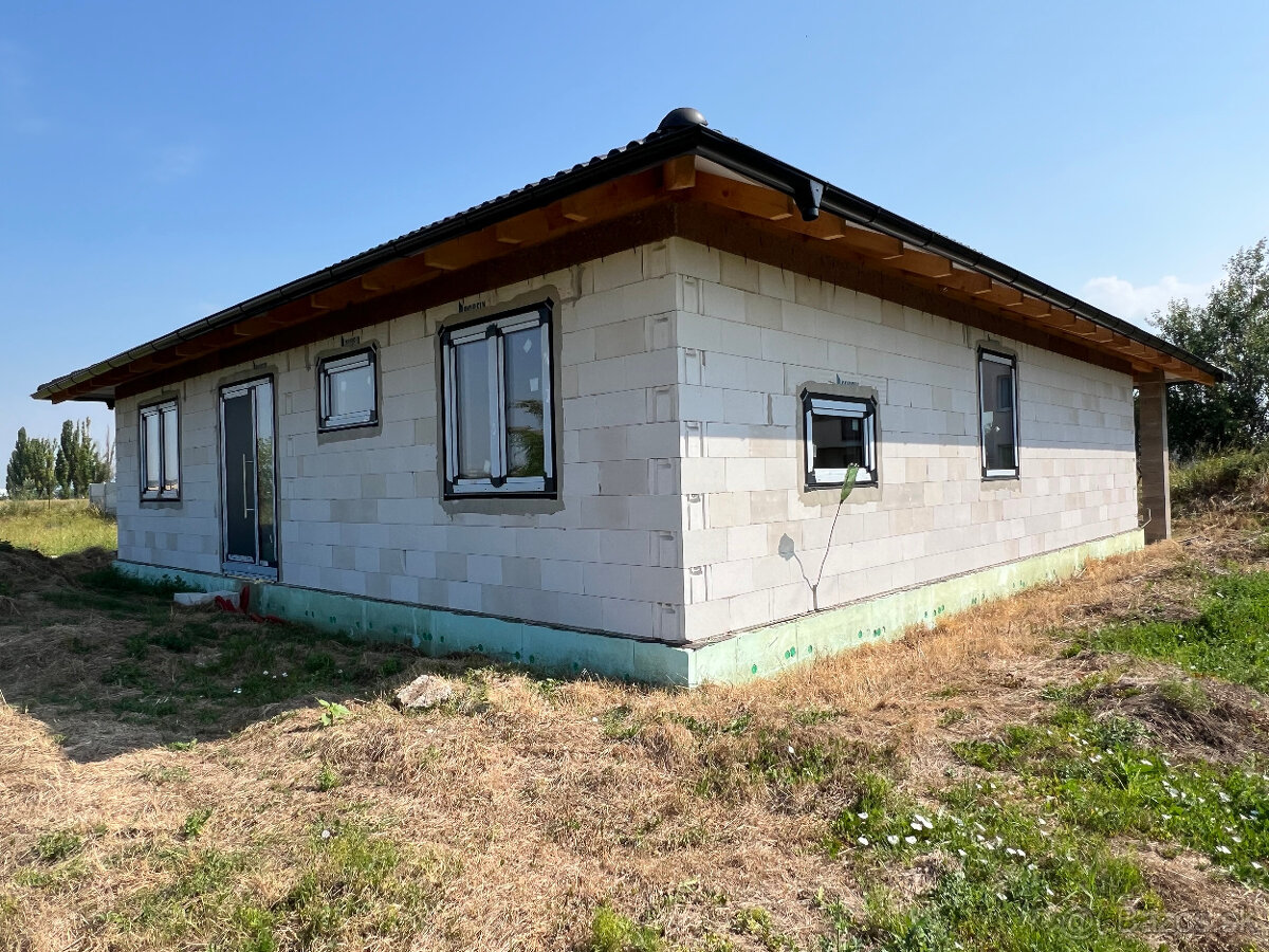 Rozostavaný 4izbový dom - 2