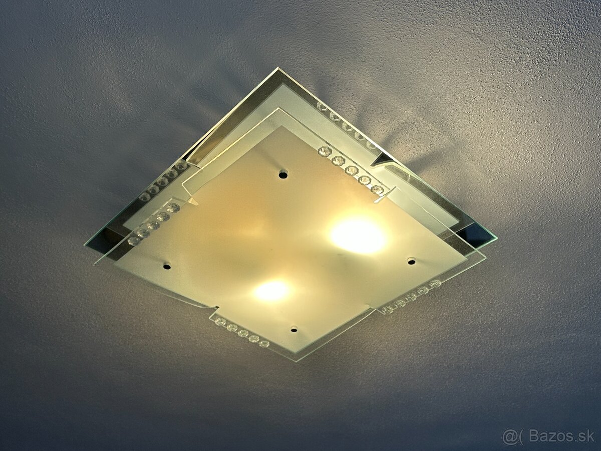 Stropné alebo nástenné svietidlá - 2