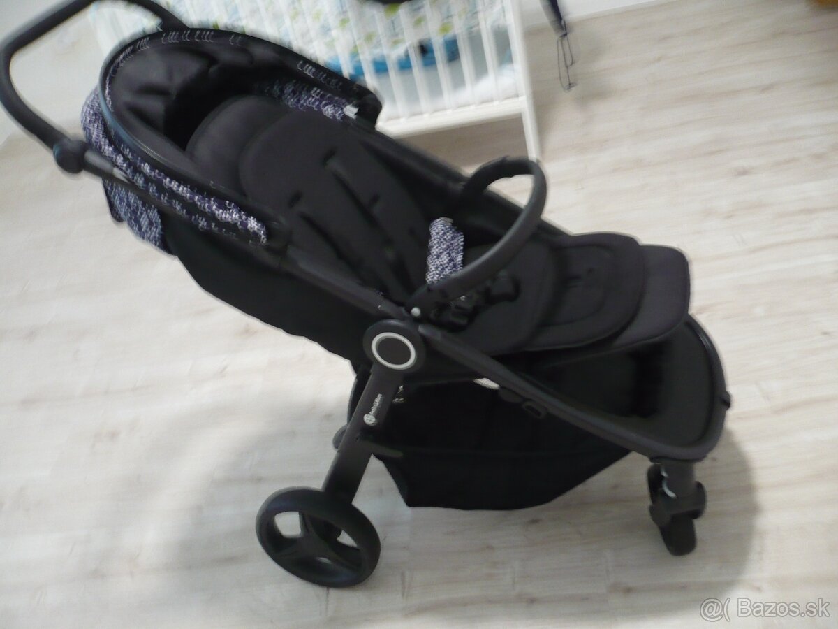 Športový kočík STREET Petite&Mars - 2