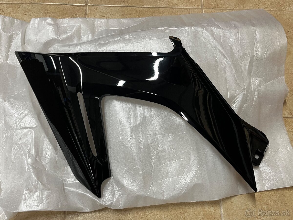 Honda NC750X - bočný plast - 2