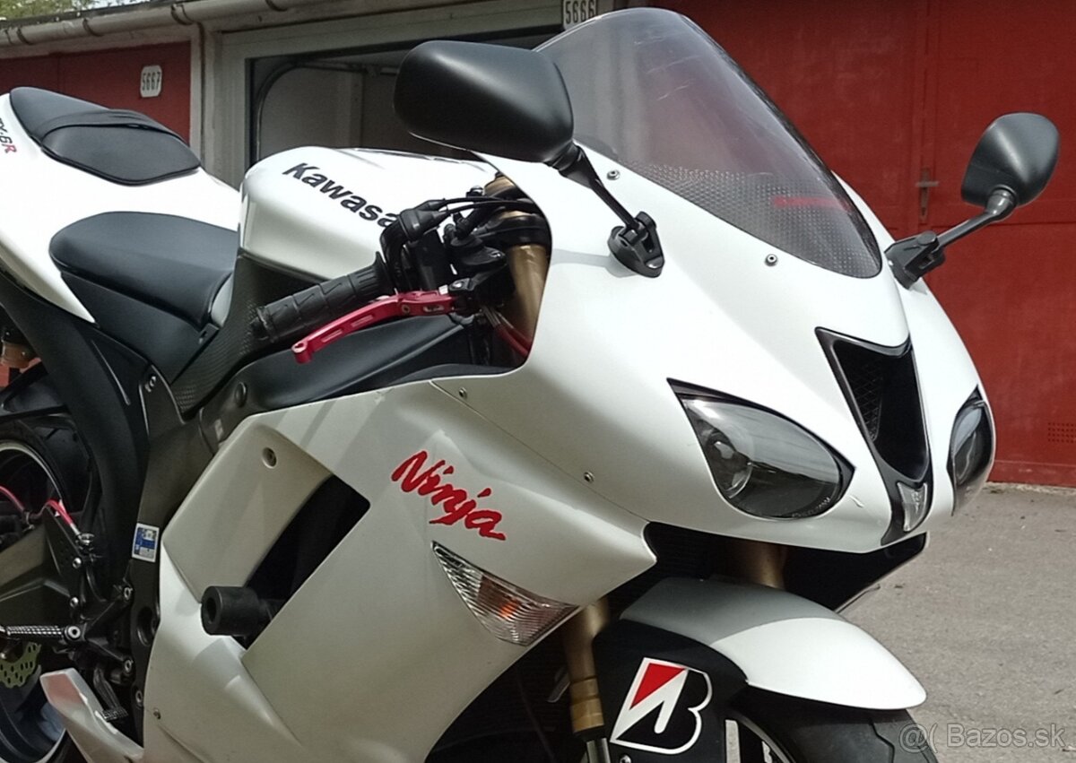 Kawasaki Ninja ZX-6R - 2