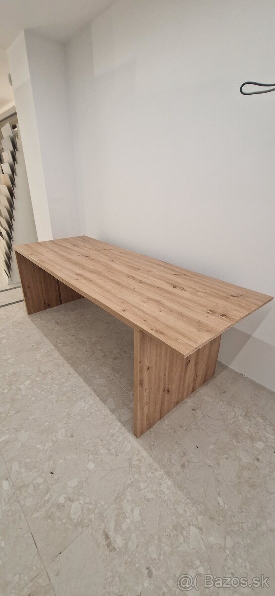 Konferenčný stôl - 2
