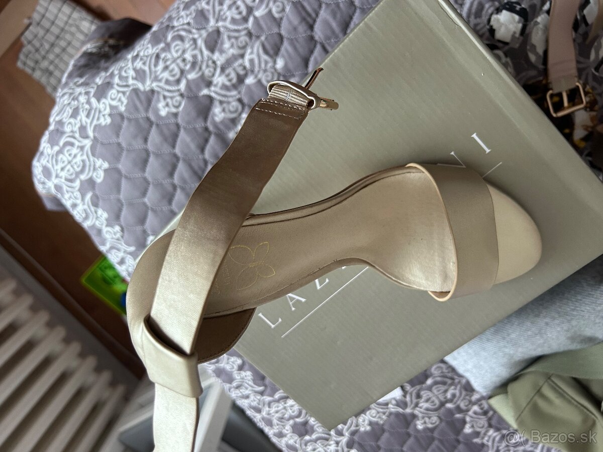 Svadobné dámske topánky 38 - 2