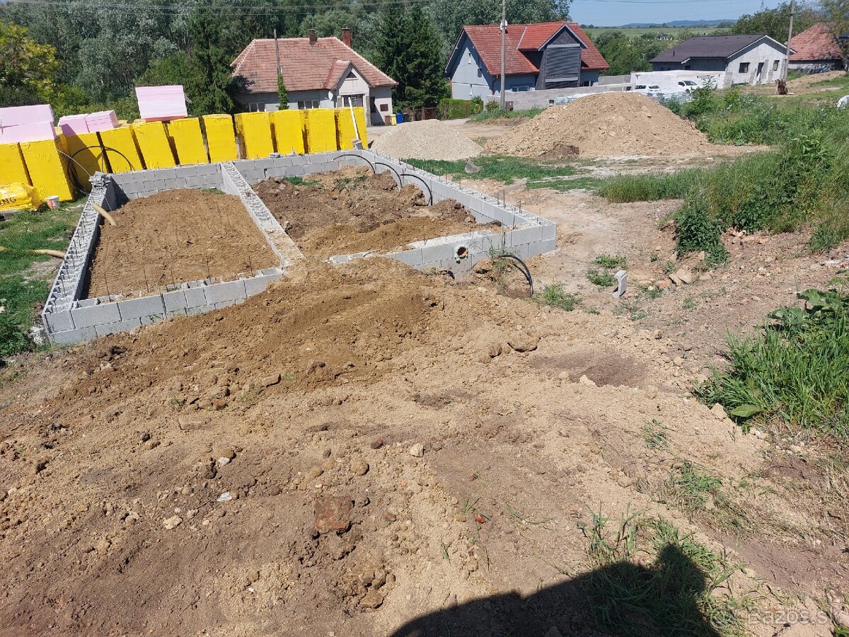 Vykopove a zemne práce minibagrom - 2