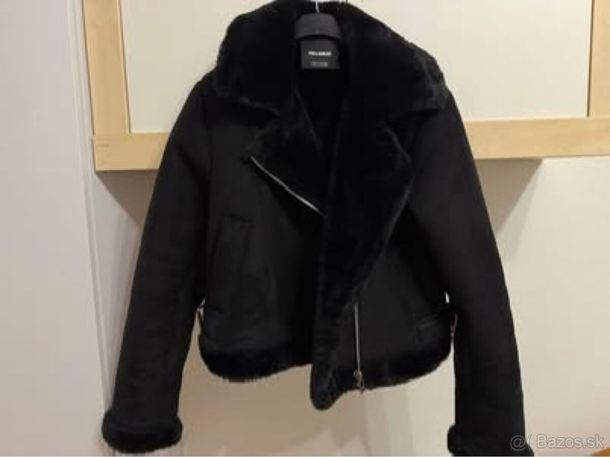 zimný čierny kabát PULL&BEAR pre ženy - 2