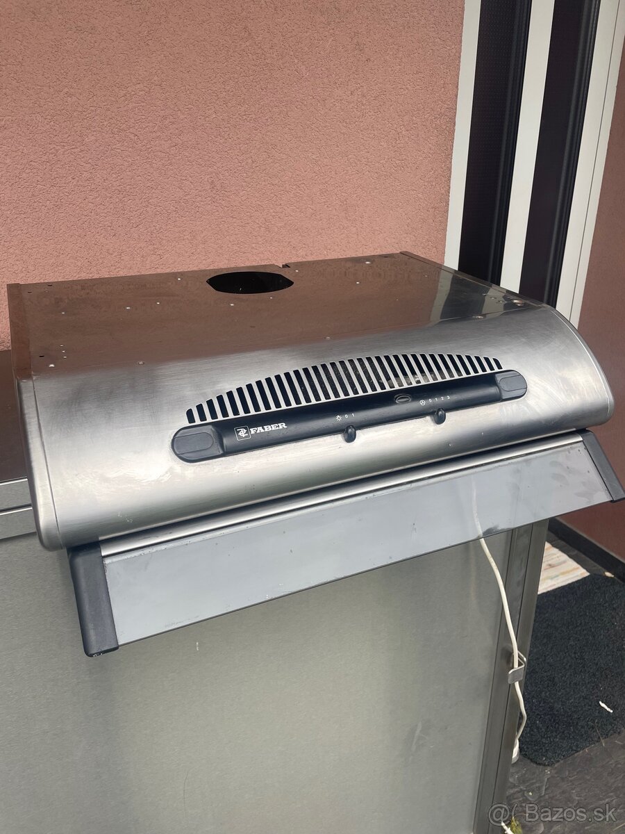 Kuchynský digestor zľava - 2