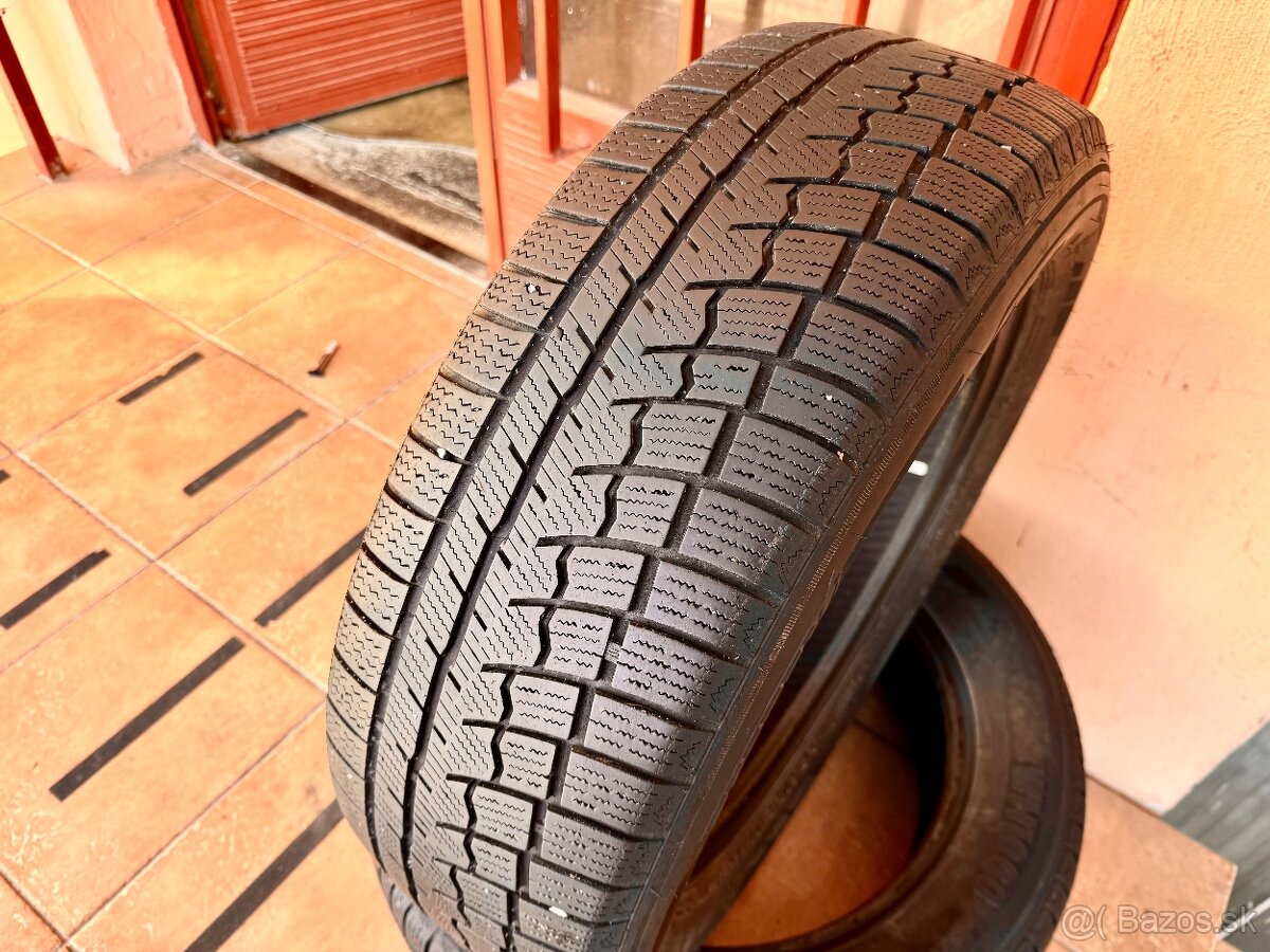 215/60 R17 zimné pneumatiky 2 kusy - 2