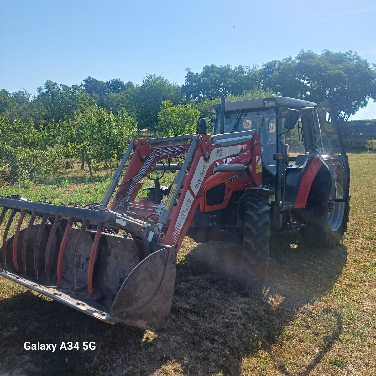 Massey ferguson 4225 - 2