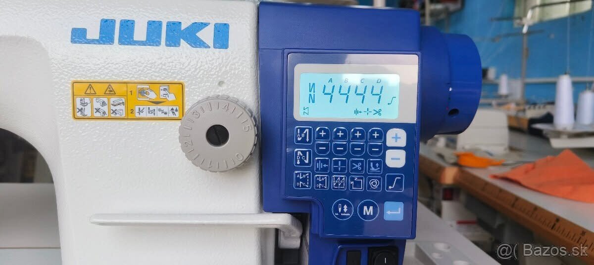 Průmyslový automaticky šicí stroj Juki DDL- 7000A - 2