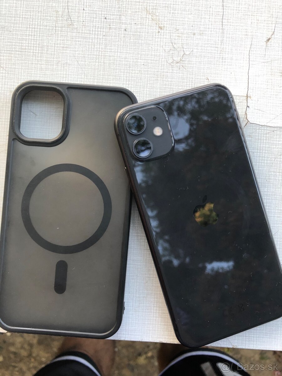 iPhone 11 64GB - 2