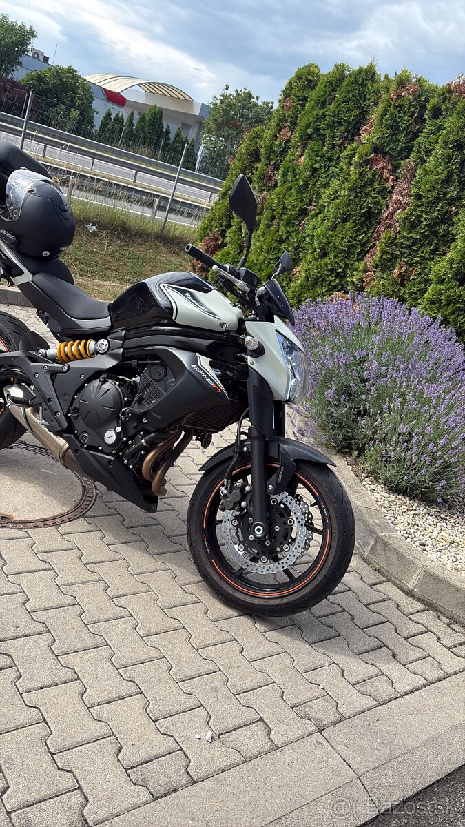 Kawasaki ER6N - 2