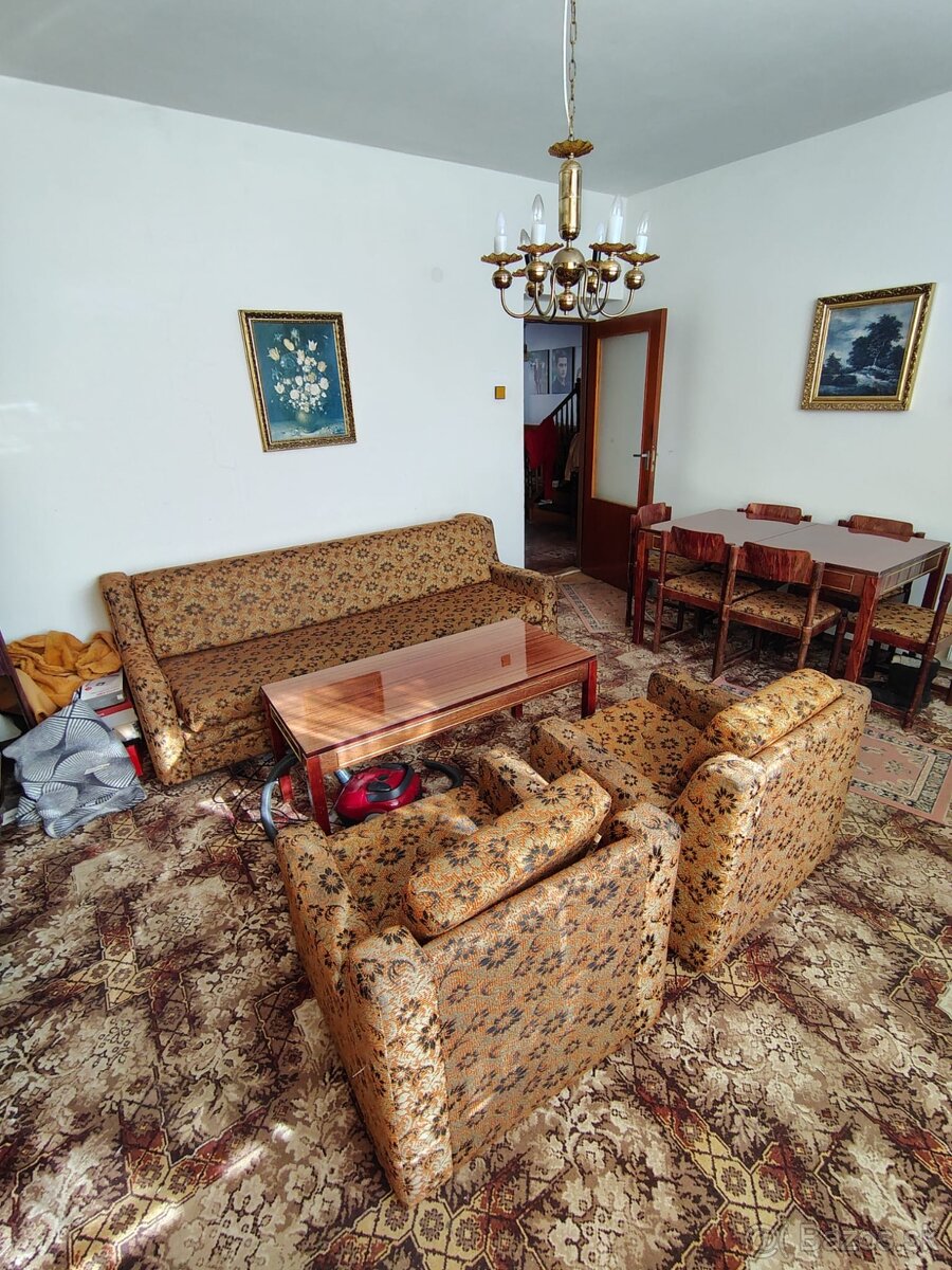 Gauč a kreslá - 2