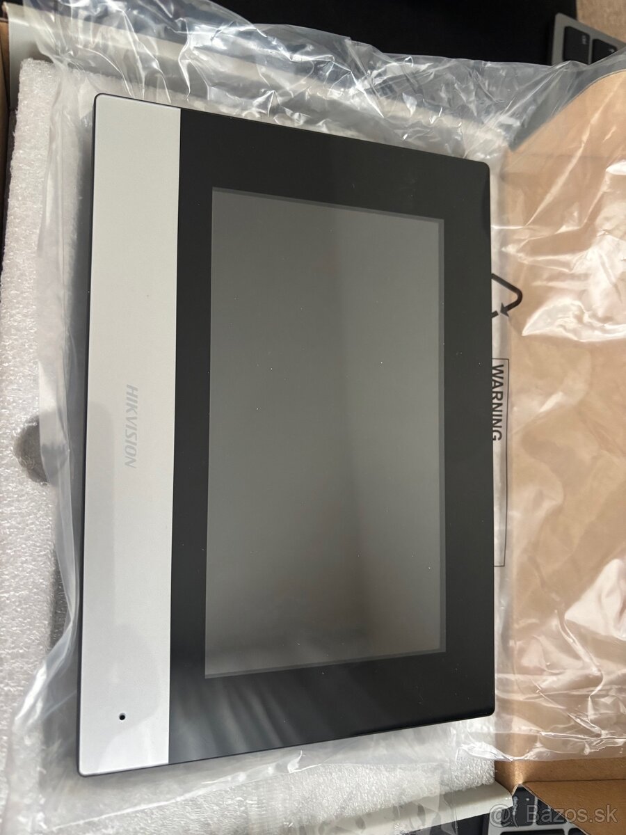 Hikvision DS-KH6320-WTE2 - 2