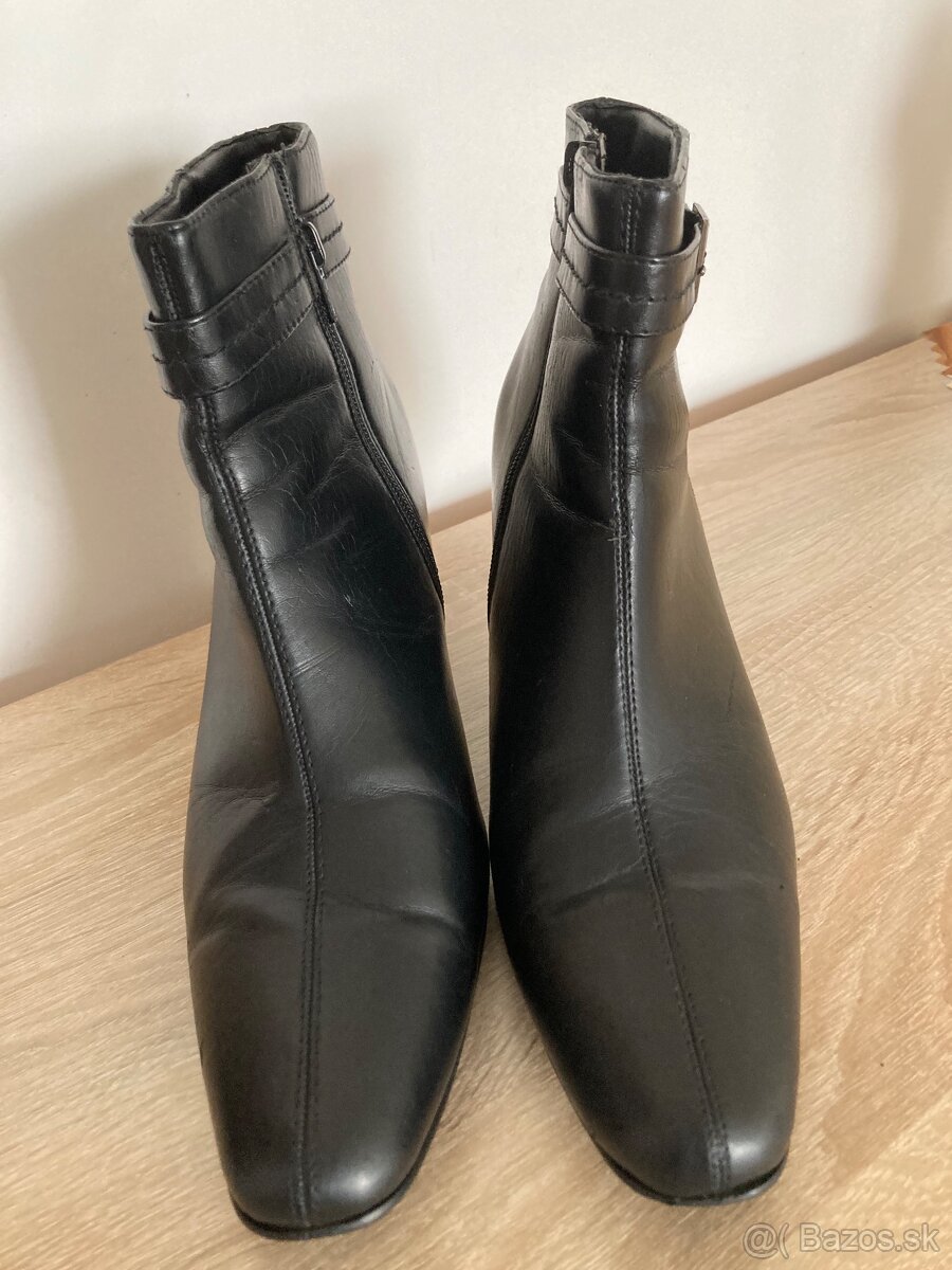 Dámske čižmičky kotnikové č. 41 - 2